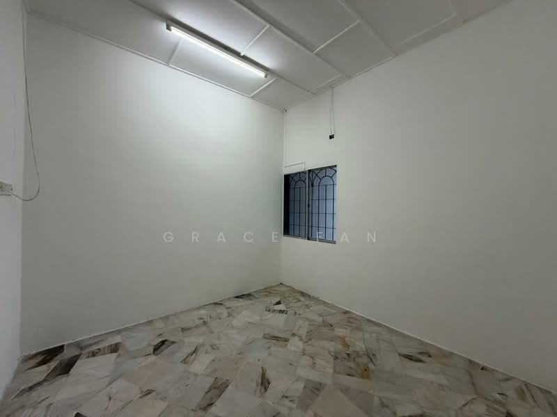 1-storey Terraced House for Rent in Taman Seri Suria (Kluang) - Grace Fan - PropertyGuru.com.my