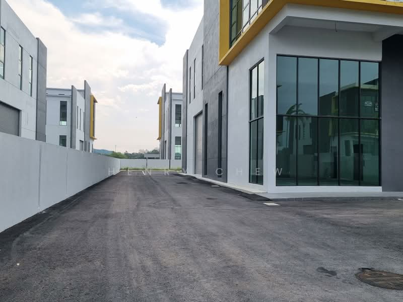 Semi-D Factory for Sale in Taman Sepang (Sepang) - Henry Chew - Exterior - PropertyGuru.com.my