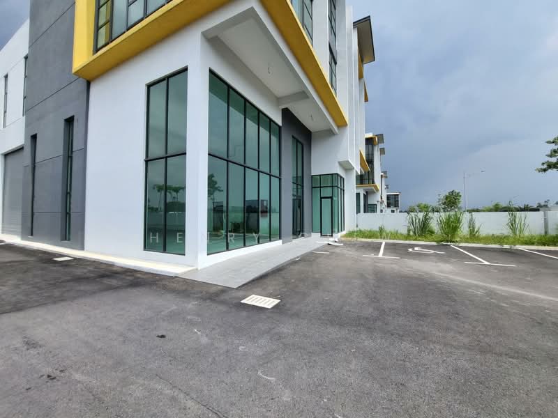 Semi-D Factory for Sale in Taman Sepang (Sepang) - Henry Chew - Exterior - PropertyGuru.com.my