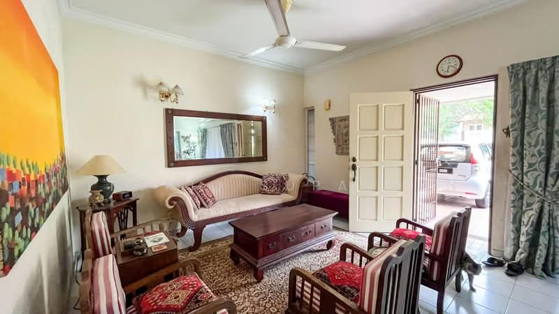 Rumah Teres 2 Tingkat untuk Dijual di Setiawangsa (Kuala Lumpur) - Thoriq Suparman - Living Room - PropertyGuru.com.my