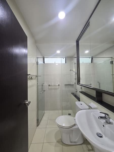 Kondominium untuk Dijual di All Seasons Park - Edwin Ng - Bathroom - PropertyGuru.com.my