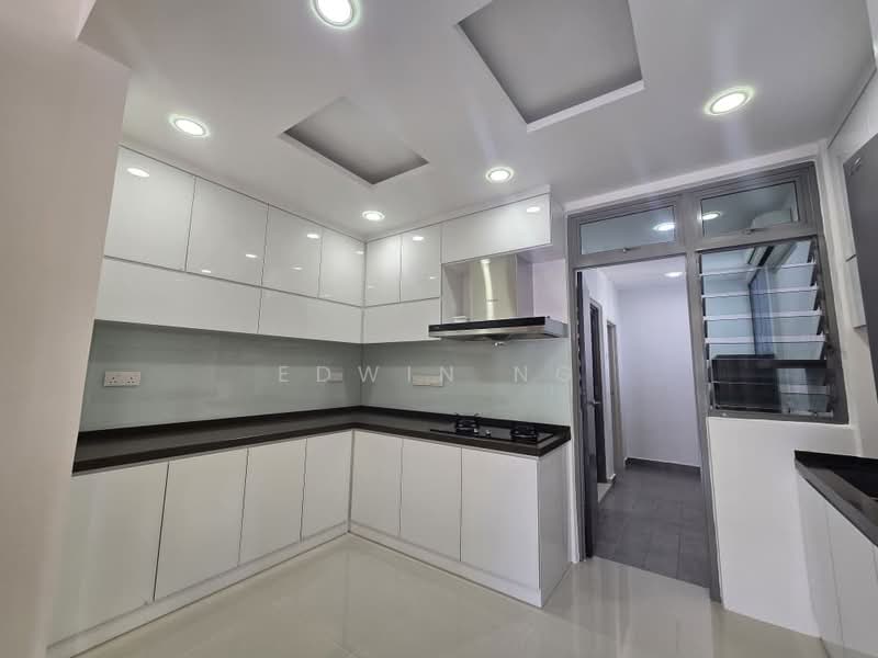 Kondominium untuk Dijual di All Seasons Park - Edwin Ng - Kitchen - PropertyGuru.com.my
