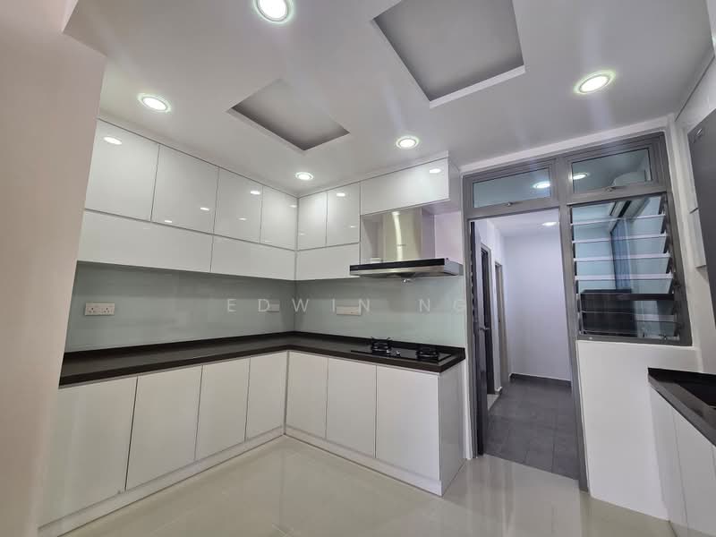 Kondominium untuk Dijual di All Seasons Park - Edwin Ng - Kitchen - PropertyGuru.com.my