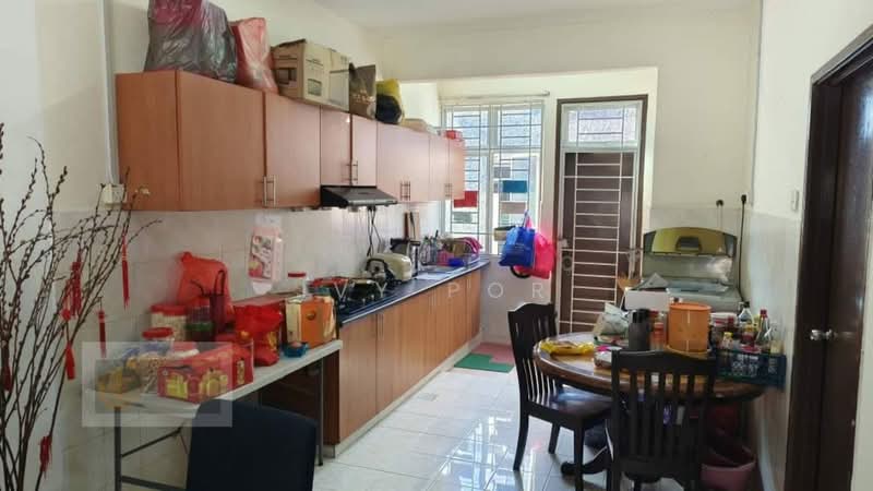 Rumah Teres 2 Tingkat untuk Dijual di Bandar Parklands (Klang) - Ivy Por - Kitchen - PropertyGuru.com.my