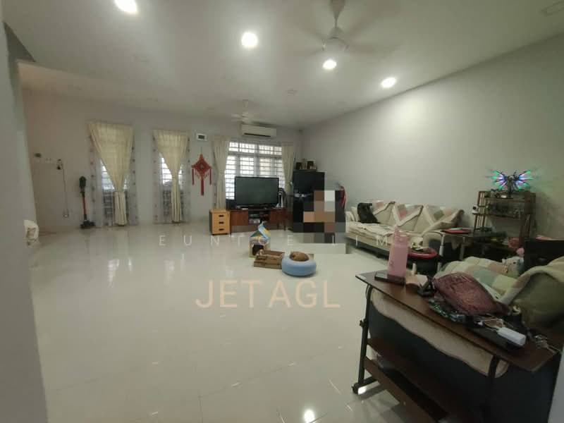 Rumah Teres 2 Tingkat untuk Dijual di Kota Bayuemas (Klang) - Eunice Lim - Living Room - PropertyGuru.com.my