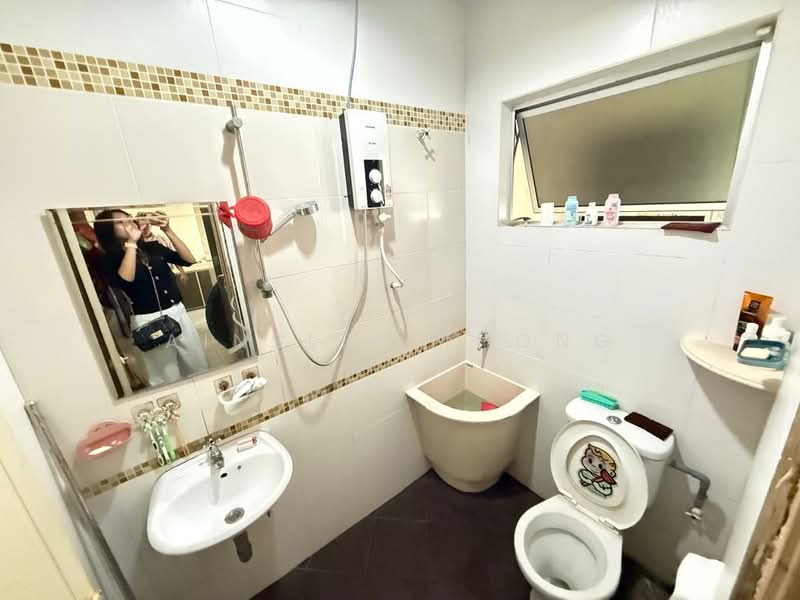 2-storey Terraced House for Sale in Bandar Baru Tambun (Tambun) - Ainsley Thong - Bathroom - PropertyGuru.com.my