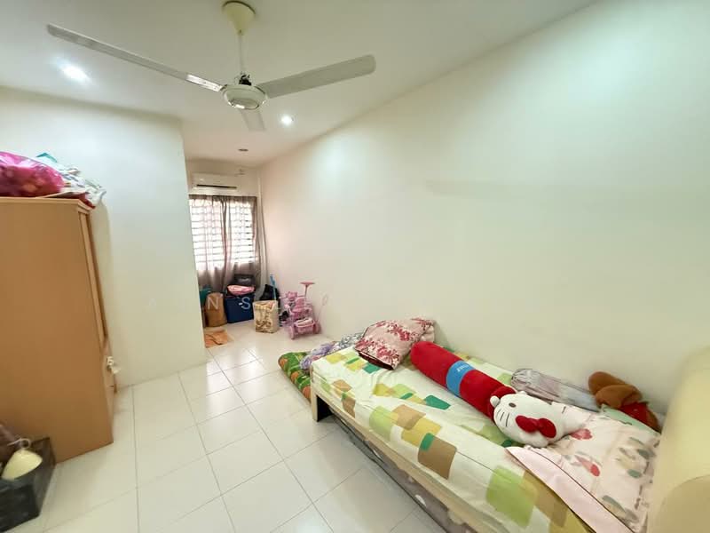 2-storey Terraced House for Sale in Bandar Baru Tambun (Tambun) - Ainsley Thong - Bedroom - PropertyGuru.com.my