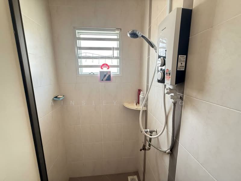 2-storey Terraced House for Sale in Bandar Baru Tambun (Tambun) - Ainsley Thong - Bathroom - PropertyGuru.com.my