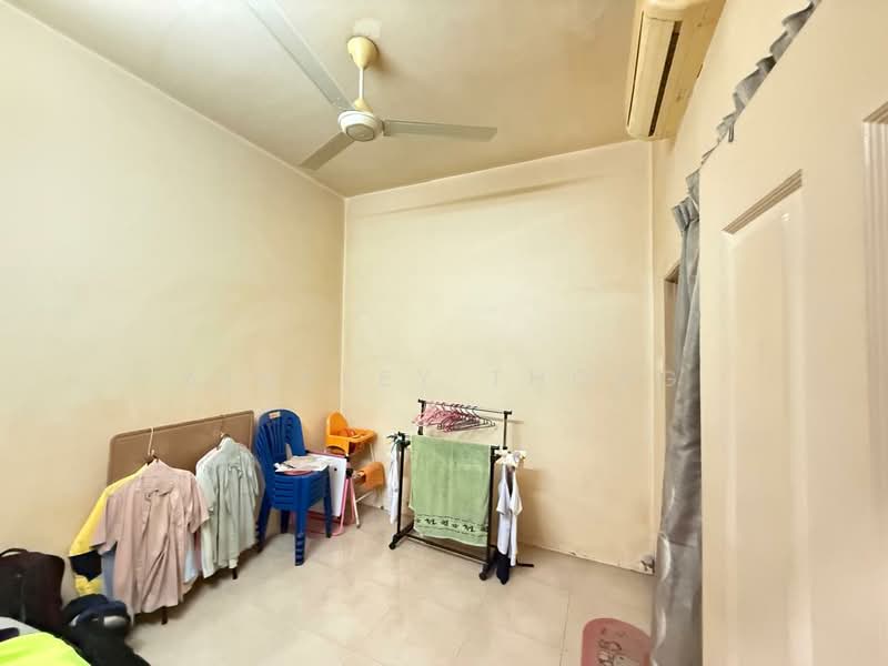 2-storey Terraced House for Sale in Bandar Baru Tambun (Tambun) - Ainsley Thong - Interior - PropertyGuru.com.my
