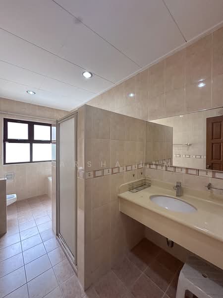 Rumah Banglo untuk Dijual di Mutiara Damansara (Selangor) - Tarsha Lim - Bathroom - PropertyGuru.com.my