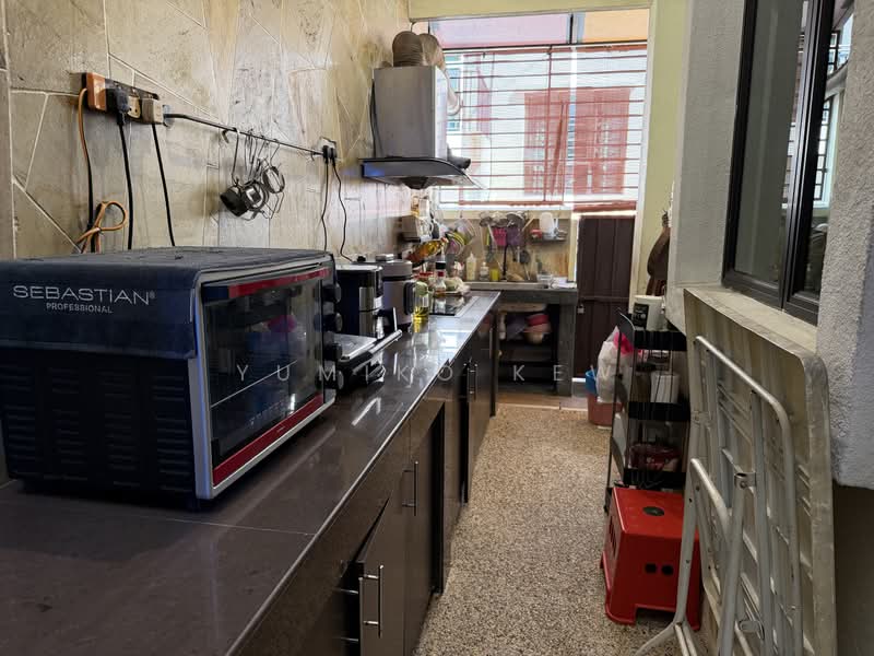 3-storey Terraced House for Sale in Taman Bukit Prima (Cheras) - Yumiko Kew - Kitchen - PropertyGuru.com.my