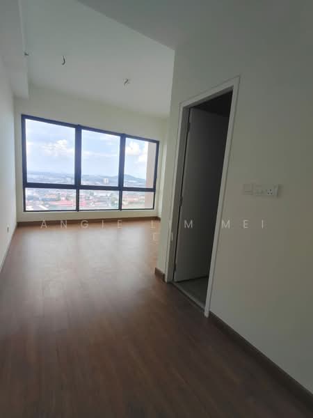 Servis Apartment untuk Dijual di The Apple - Angie Lim Mei Mei - Living Room - PropertyGuru.com.my