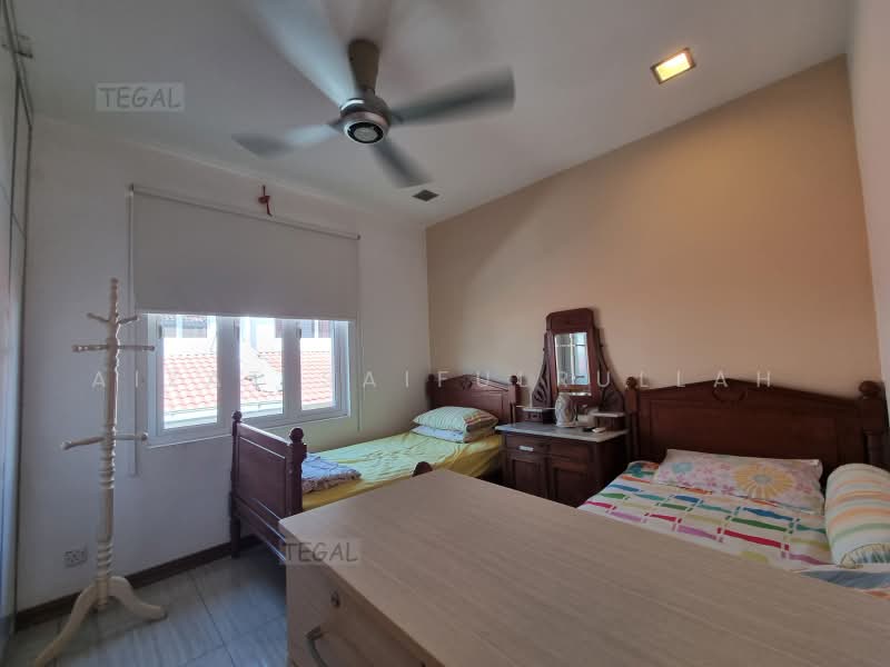 Semi-Detached House for Sale in Setia Damai (Setia Alam) - Aizat Saifulrullah - Bedroom - PropertyGuru.com.my