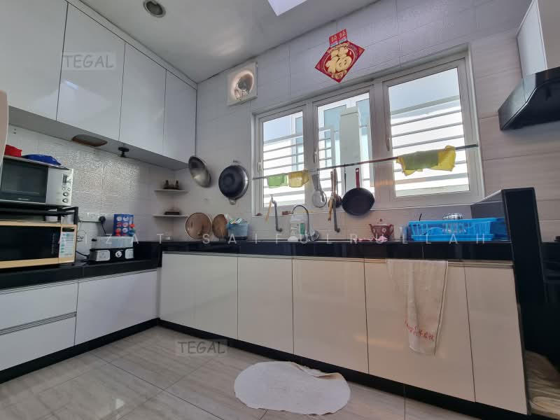Semi-Detached House for Sale in Setia Damai (Setia Alam) - Aizat Saifulrullah - Kitchen - PropertyGuru.com.my