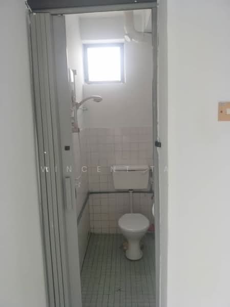 Pangsapuri untuk Dijual di Pangsapuri Sri Maya - Vincent Tan - Bathroom - PropertyGuru.com.my