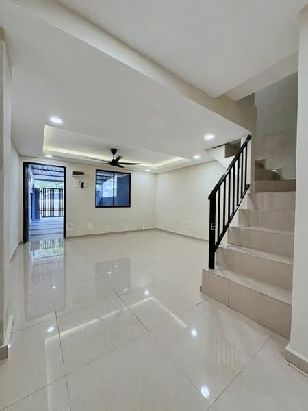 Rumah Teres 2 Tingkat untuk Dijual di Taman Megah Ria (Masai) - Calvin Lee - PropertyGuru.com.my