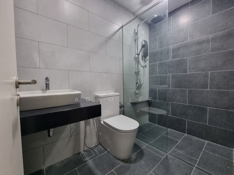 Service Residence for Sale at Paisley @ Tropicana Metropark - Adam Lee - Bathroom - PropertyGuru.com.my