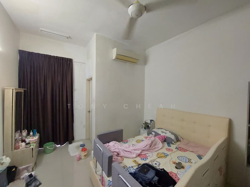 Condominium for Sale at Boulevard Condominium (BLVD) - Tony Cheah - Bedroom - PropertyGuru.com.my