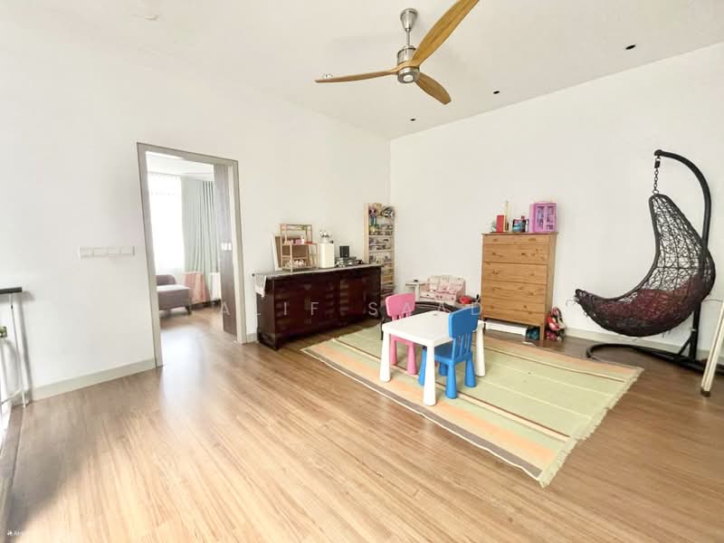 Terraced House for Sale in Shah Alam (Selangor) - Alif Saad - Living Room - PropertyGuru.com.my