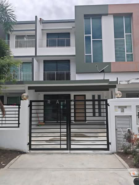 3-storey Terraced House for Sale in Bandar Botanic (Klang) - RAIS . -   - PropertyGuru.com.my