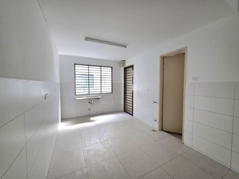 3-storey Terraced House for Sale in Bandar Botanic (Klang) - RAIS . -   - PropertyGuru.com.my
