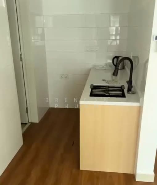 Service Residence for Sale at Paisley @ Tropicana Metropark - Brendan Phuah - Kitchen - PropertyGuru.com.my