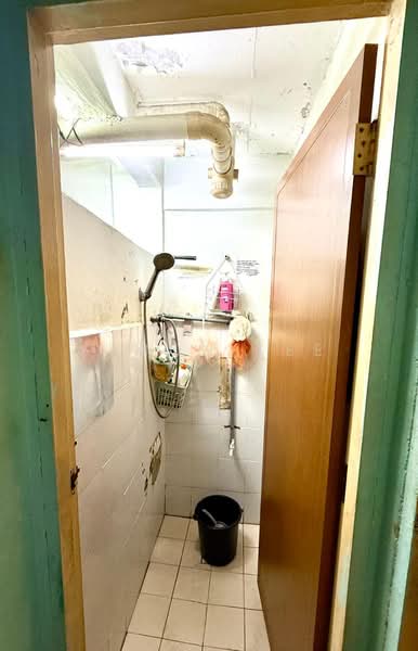 Pangsapuri untuk Dijual di Bandar Bukit Tinggi 1 Apartment - Simon Lee - Bathroom - PropertyGuru.com.my