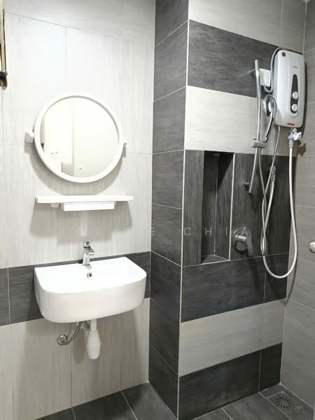 Condominium for Rent at Aster Residence - Jessie Chia - Bathroom - PropertyGuru.com.my