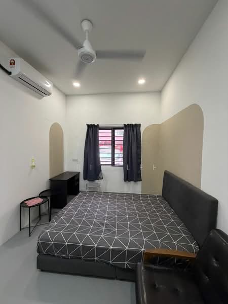 1-storey Terraced House for Rent in Taman Miharja (Cheras) - Iris Lee - Bedroom - PropertyGuru.com.my