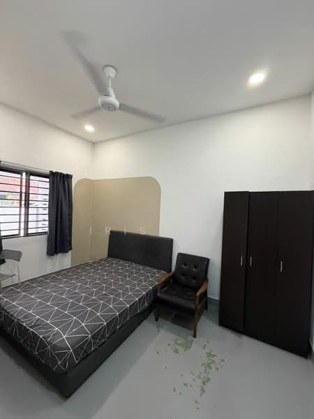 1-storey Terraced House for Rent in Taman Miharja (Cheras) - Iris Lee - Bedroom - PropertyGuru.com.my