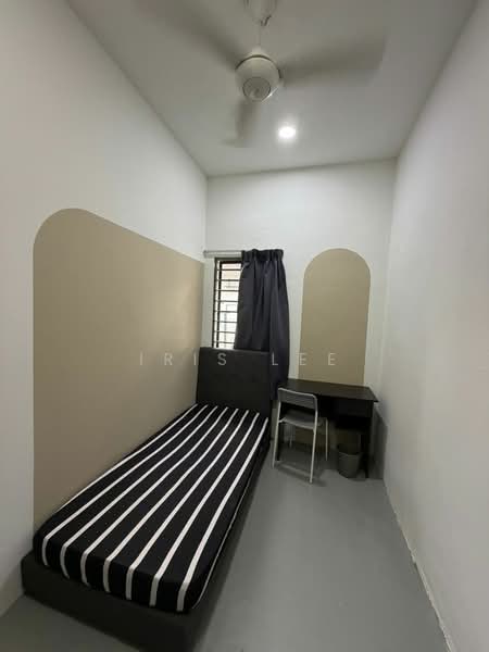1-storey Terraced House for Rent in Taman Miharja (Cheras) - Iris Lee - Bedroom - PropertyGuru.com.my
