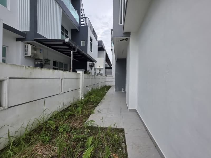 Rumah Kluster untuk Dijual di Skudai (Johor) - Ken Liew - PropertyGuru.com.my