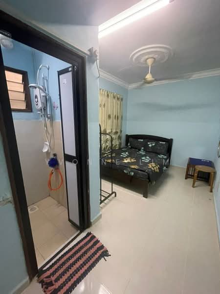 Apartment for Sale at Pangsapuri Desa Melayu - Yvonne Lim - Bedroom - PropertyGuru.com.my