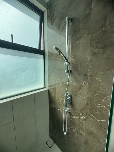 Servis Apartment untuk Disewa di Datum Jelatek Residence - Afiq Azam - Bathroom - PropertyGuru.com.my