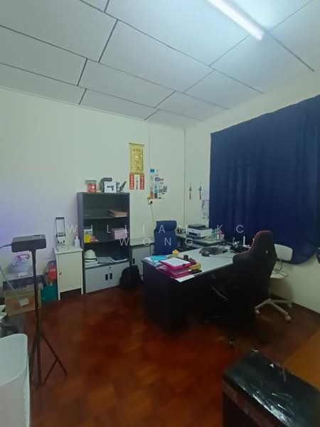 Rumah Teres 2 Tingkat untuk Dijual di Island Glades (Jelutong) - William KC Wong - Study - PropertyGuru.com.my