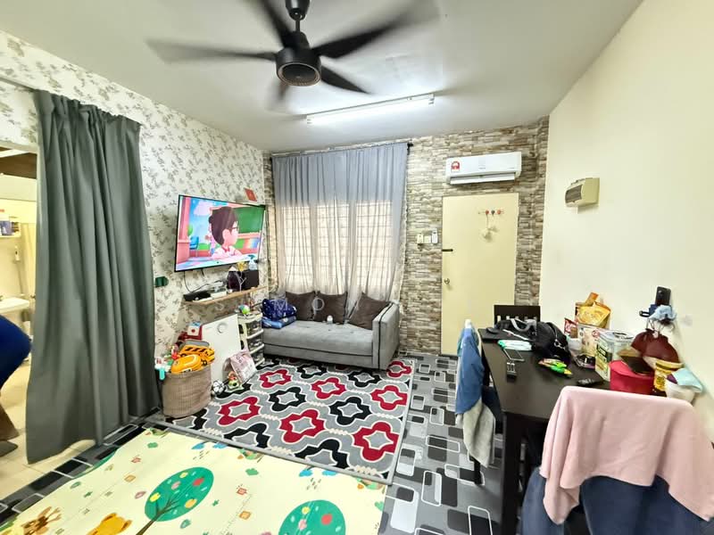 Apartment for Sale at Pangsapuri Arista - Simon Lee - Living Room - PropertyGuru.com.my