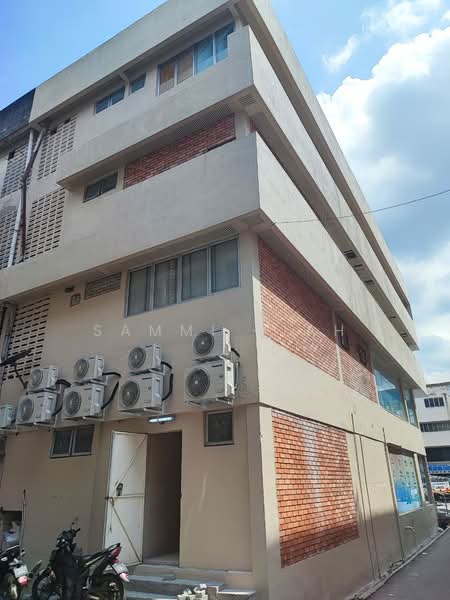 Shop for Rent in SS2 (Petaling Jaya) - Sammi Siah - Back View - PropertyGuru.com.my
