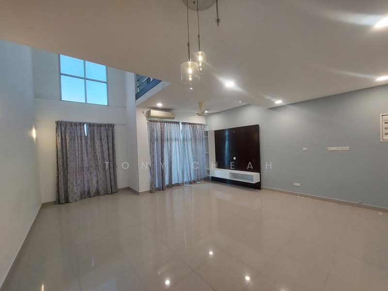 Kondominium untuk Dijual di Boulevard Condominium (BLVD) - Tony Cheah - Living Room - PropertyGuru.com.my