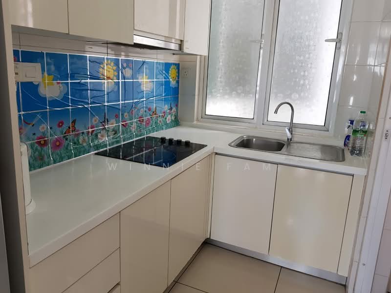 Servis Apartment untuk Disewa di Glomac Damansara - Winnie Fam - Kitchen - PropertyGuru.com.my
