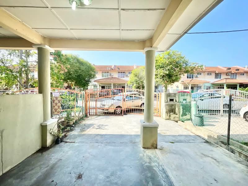 Rumah Teres 1.5 Tingkat untuk Dijual di Bandar Baru Bangi (Selangor) - Mohd Faizal - Exterior - PropertyGuru.com.my