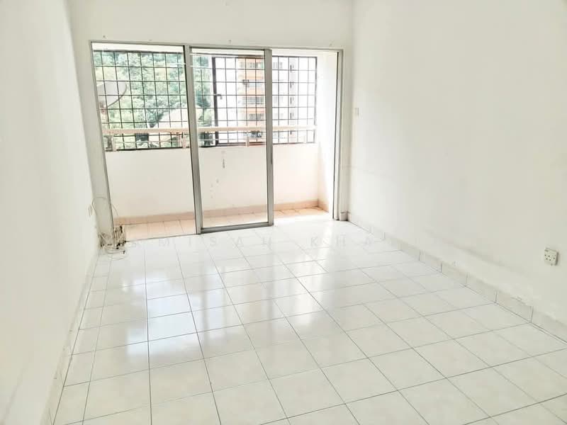 Pangsapuri untuk Disewa di Flora Damansara Apartment - Kamisah Khalid - Balcony - PropertyGuru.com.my