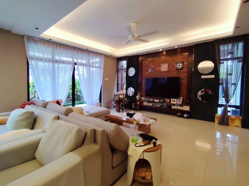 Rumah Banglo untuk Dijual di Taman Hulu Langat Jaya (Cheras) - Candice Tan - Living Room - PropertyGuru.com.my