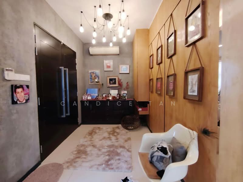 Rumah Banglo untuk Dijual di Taman Hulu Langat Jaya (Cheras) - Candice Tan - Entrance - PropertyGuru.com.my
