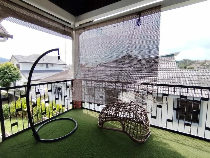 Rumah Banglo untuk Dijual di Taman Hulu Langat Jaya (Cheras) - Candice Tan - Balcony - PropertyGuru.com.my
