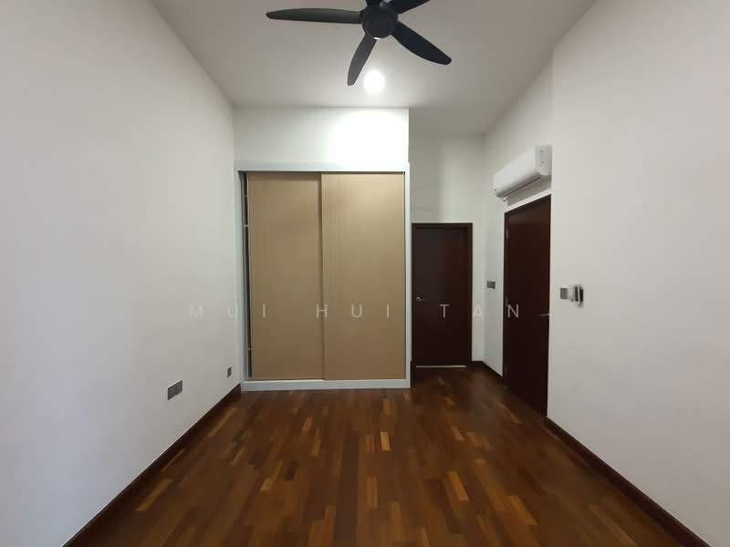 Servis Apartment untuk Disewa di Paragon Suites @ CIQ - Mui Hui Tan - PropertyGuru.com.my