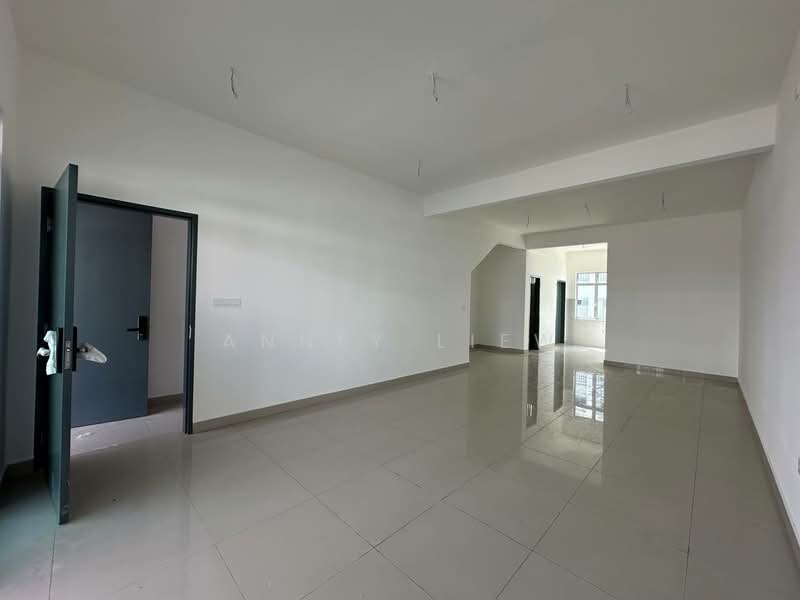 2-storey Terraced House for Sale in Bandar Dato Onn (Tebrau) - Annly Liew - Living Room - PropertyGuru.com.my