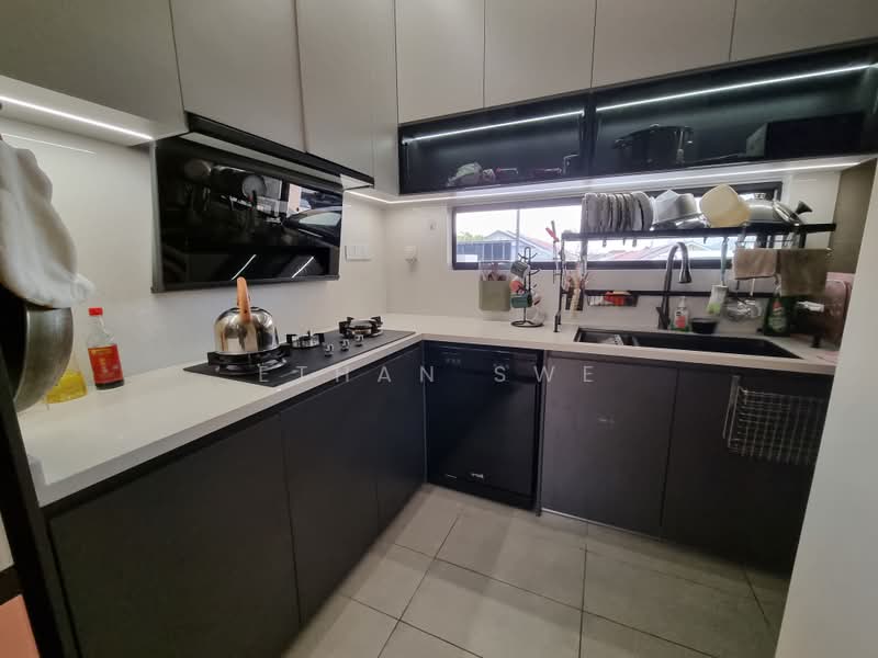Rumah Teres 3 Tingkat untuk Dijual di Bukit Rahman Putra (Sungai Buloh) - Ethan Swe - Kitchen - PropertyGuru.com.my