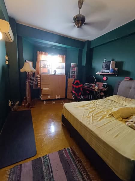 Kondominium untuk Dijual di Kemuncak Shah Alam - Kamisah Khalid - Bedroom - PropertyGuru.com.my