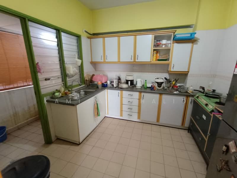 Kondominium untuk Dijual di Kemuncak Shah Alam - Kamisah Khalid - Kitchen - PropertyGuru.com.my