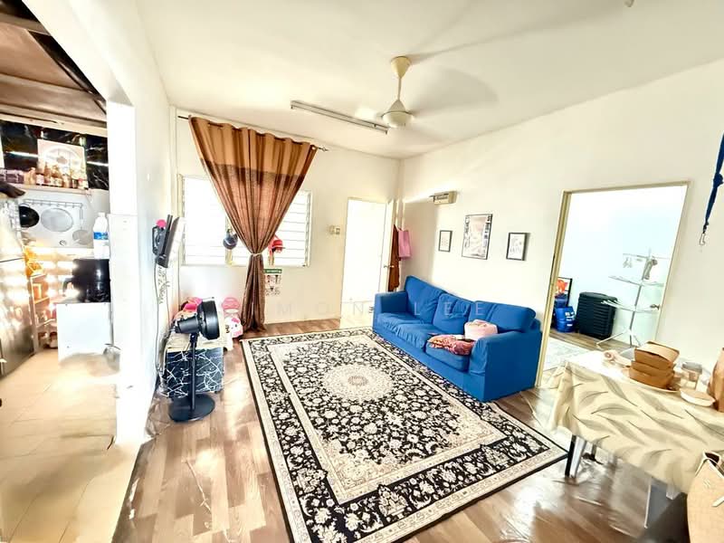 Pangsapuri untuk Dijual di Pangsapuri Arista - Simon Lee - Living Room - PropertyGuru.com.my
